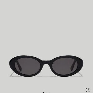 Madewell Russell Black Oval Sunglasses